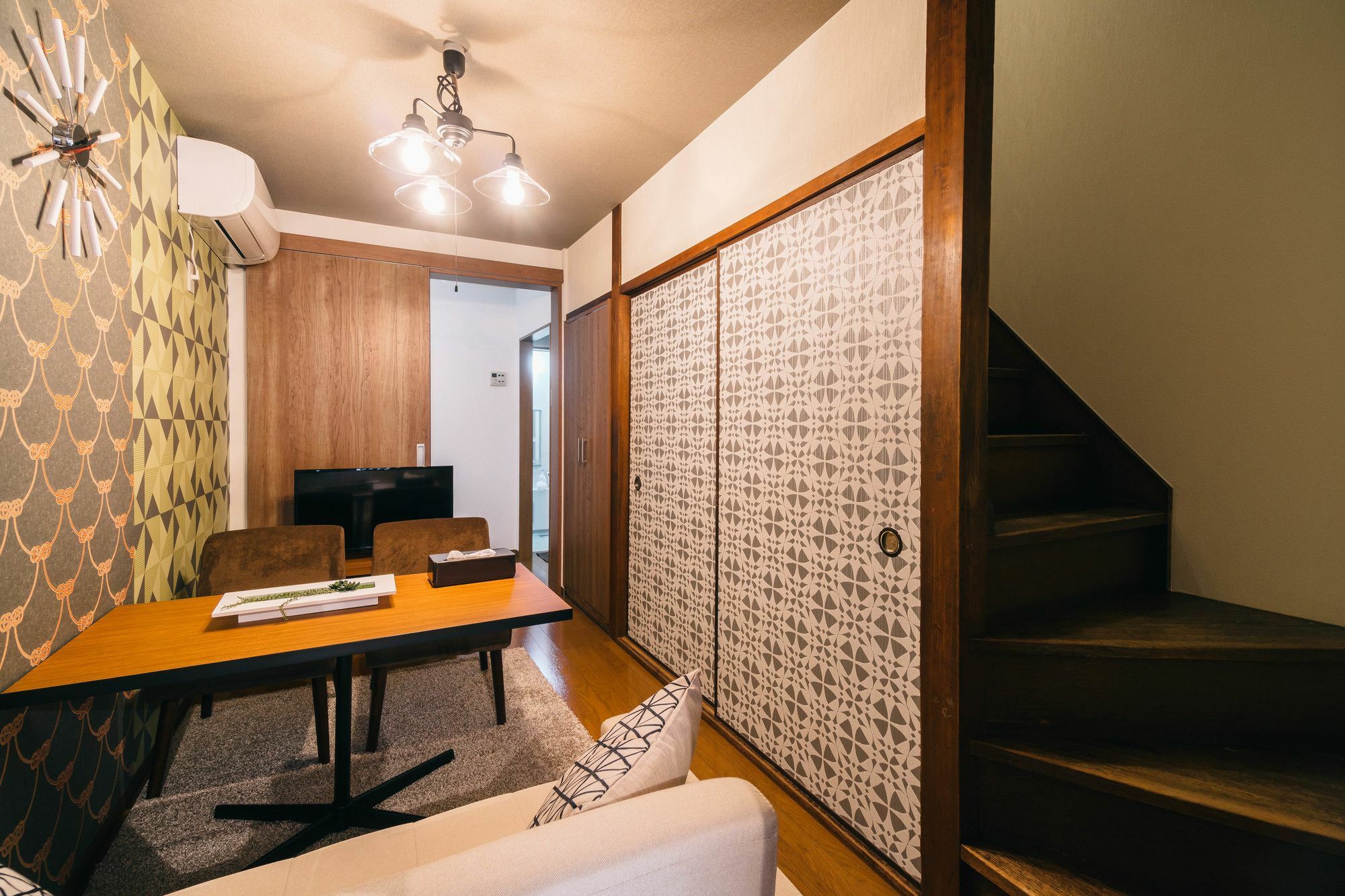 Апартаменты Ikidane House Osaka Kyobashi Экстерьер фото